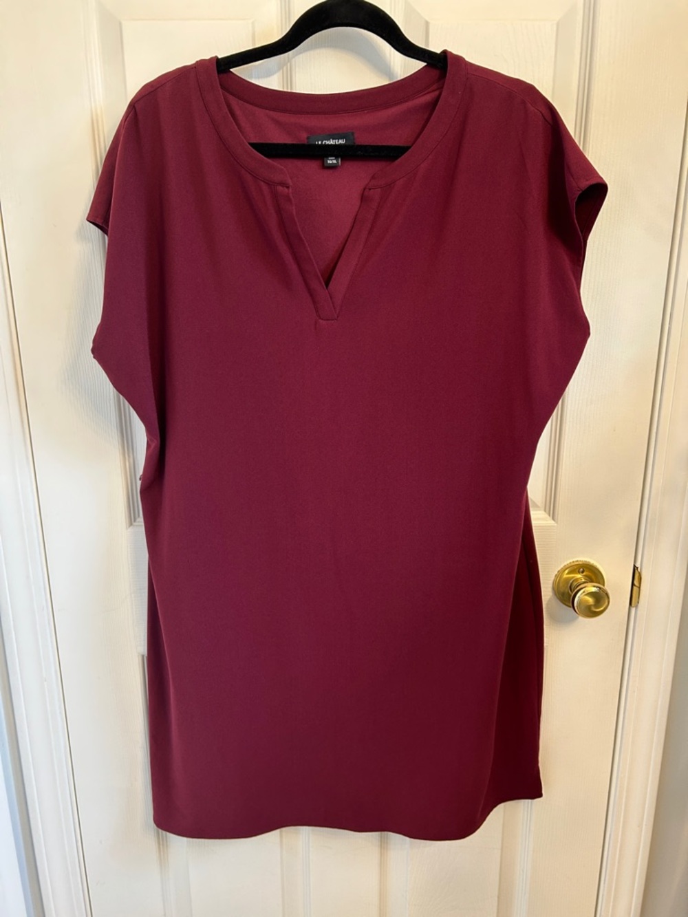 le chateau Wine V-Neck Cap Sleeve Dress